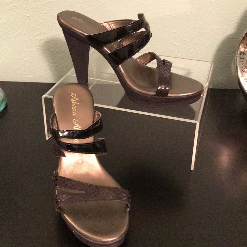 Athena Alexander Strappy Heels, Sz 10